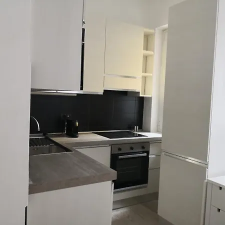 Kibilu - Via Abetone Apartment *