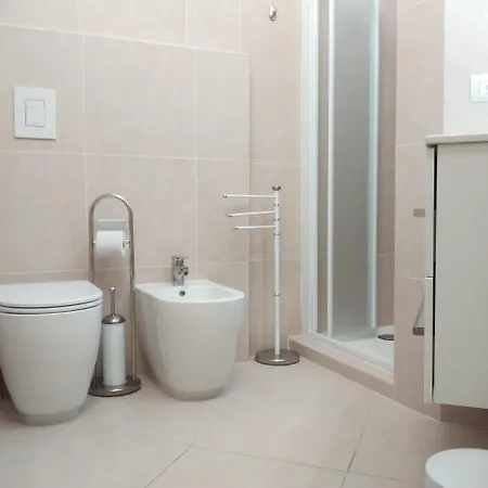 Kibilu - Via Abetone Apartment *